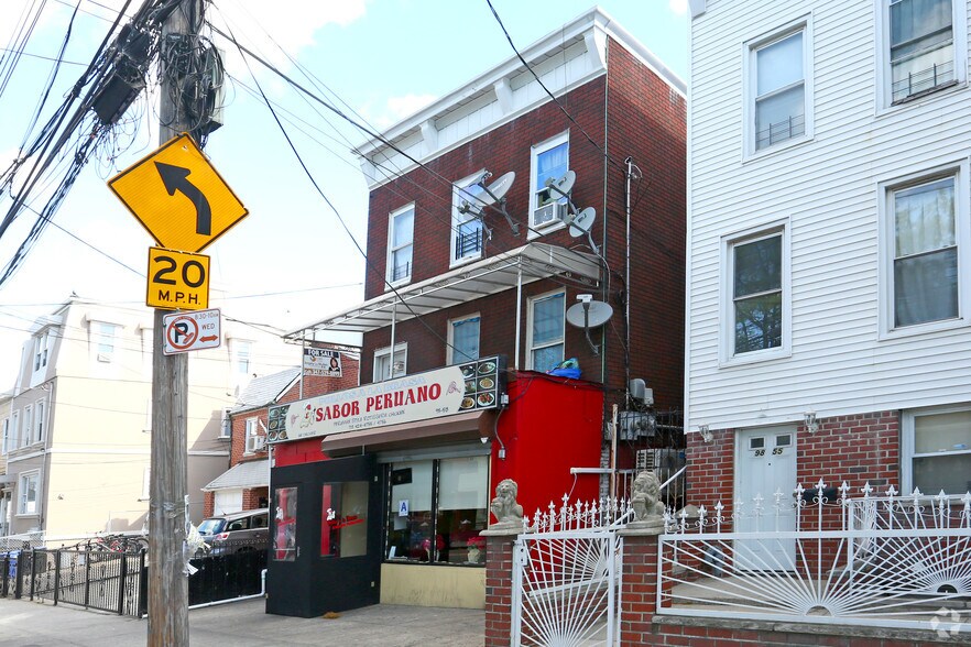 98-53 Corona Ave, Corona, NY for sale - Primary Photo - Image 1 of 1