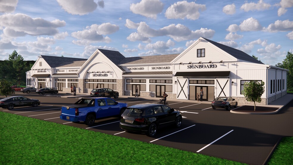 32 Berkshire Rd, Sandy Hook, CT for sale - Building Photo - Image 2 of 8