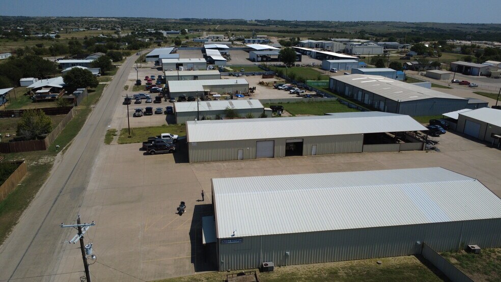 5435 Old Granbury Rd, Granbury, TX for lease - Building Photo - Image 3 of 10