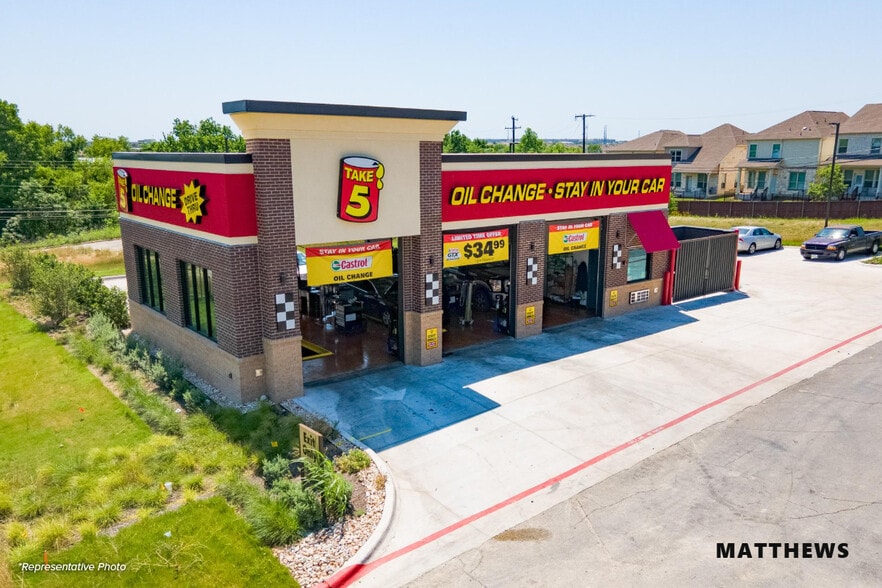 1045 Ridge Rd, Webster, NY for sale - Building Photo - Image 1 of 3