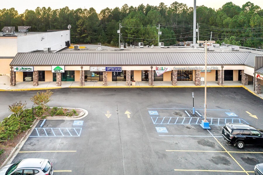 13721398 Gray Hwy, Macon, GA 31211