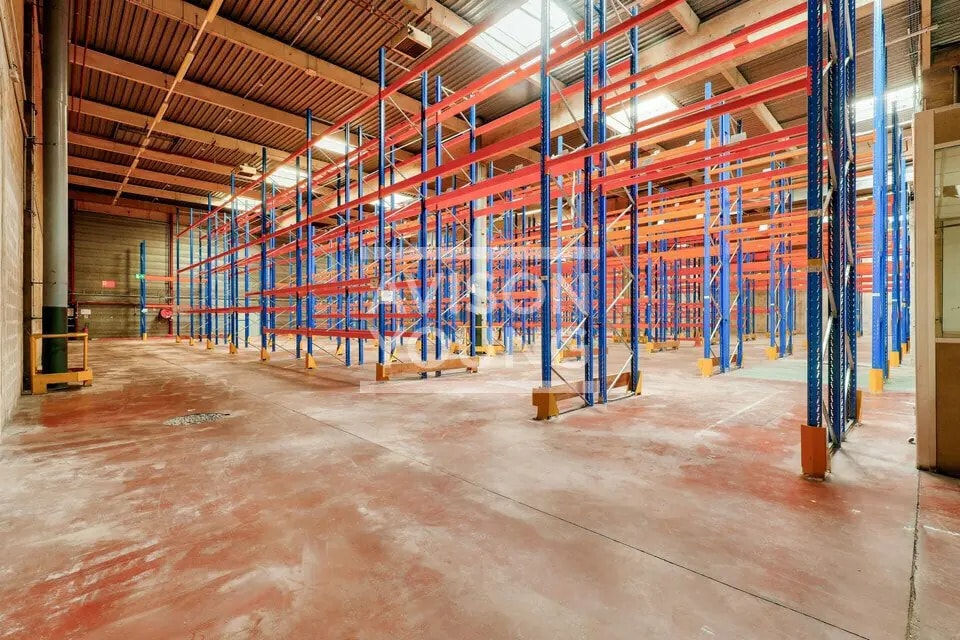 Flex in Gennevilliers for lease Interior Photo- Image 1 of 6