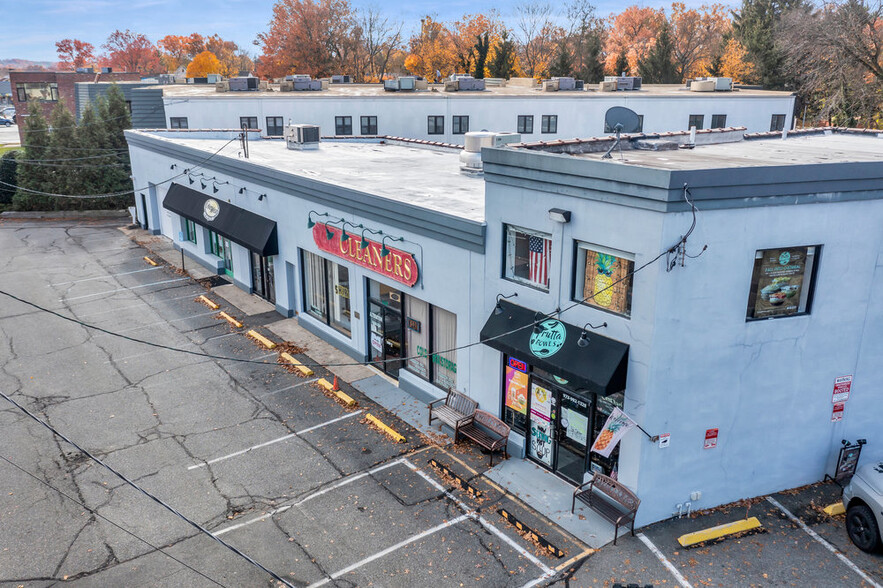 142 S Livingston Ave, Livingston, NJ for lease - Building Photo - Image 1 of 43