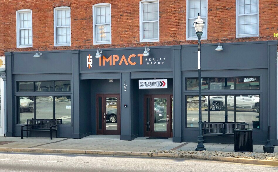 103 W Main St, Easley, SC for sale - Building Photo - Image 1 of 1