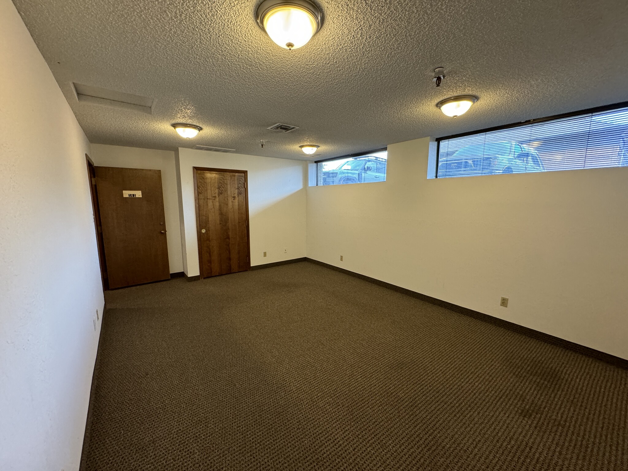 888 W 2nd St, Reno, NV for lease Building Photo- Image 1 of 2