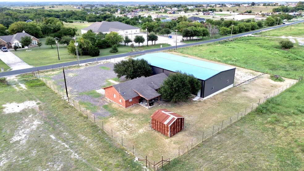 2250 County Road 107, Hutto, TX for lease - Building Photo - Image 3 of 10