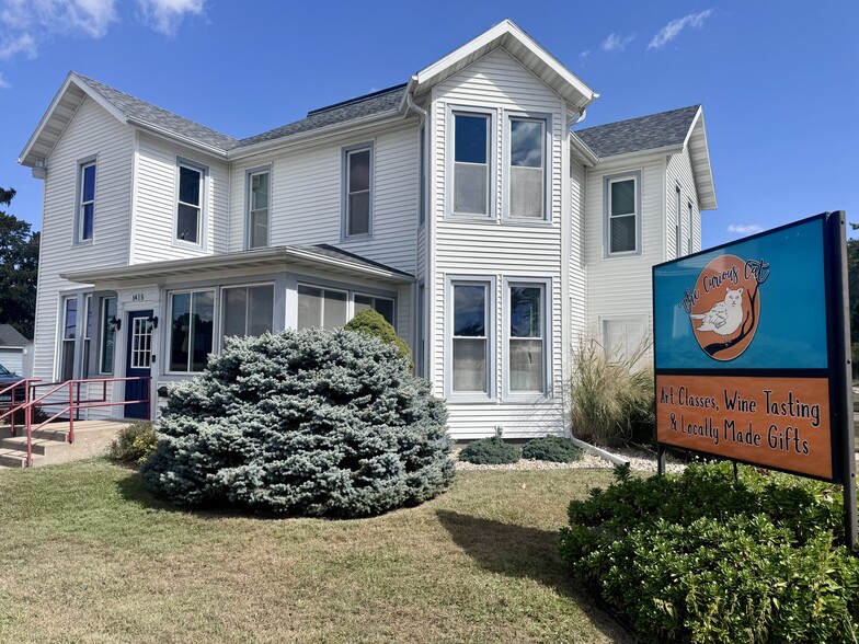 1415 4th St, Fulton, IL for sale - Primary Photo - Image 1 of 54