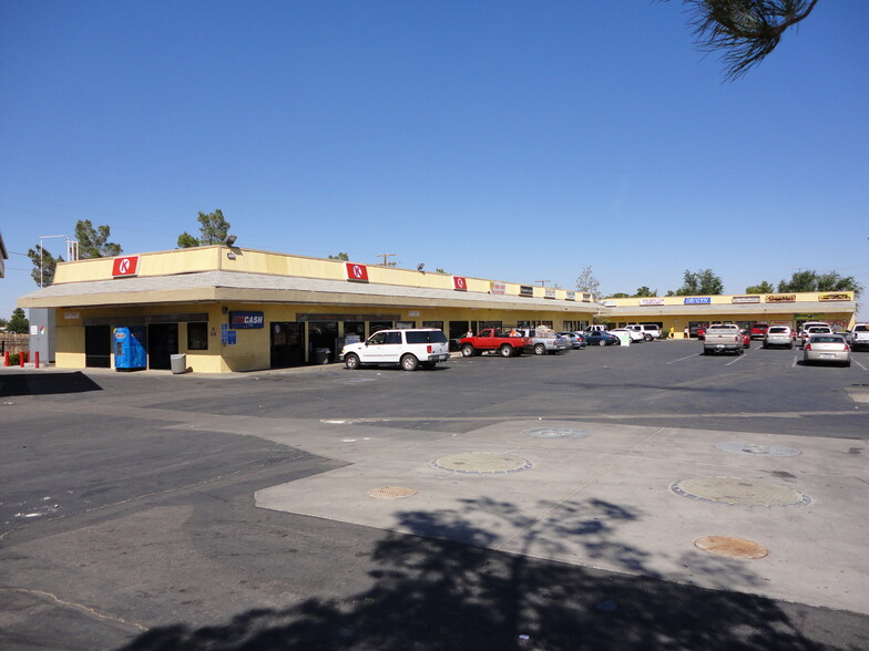 11424 Chamberlaine Way, Adelanto, CA 92301 - Chamberlain Way Retail ...