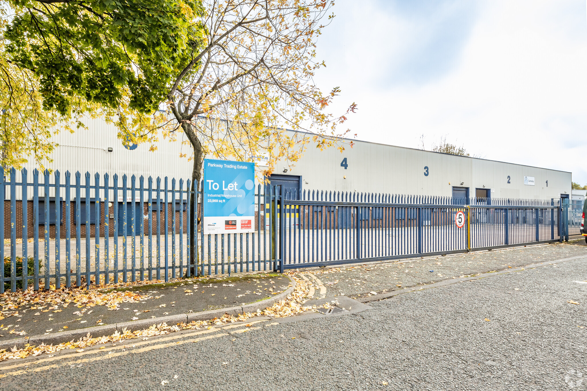 Longbridge Rd, Manchester for lease Primary Photo- Image 1 of 5