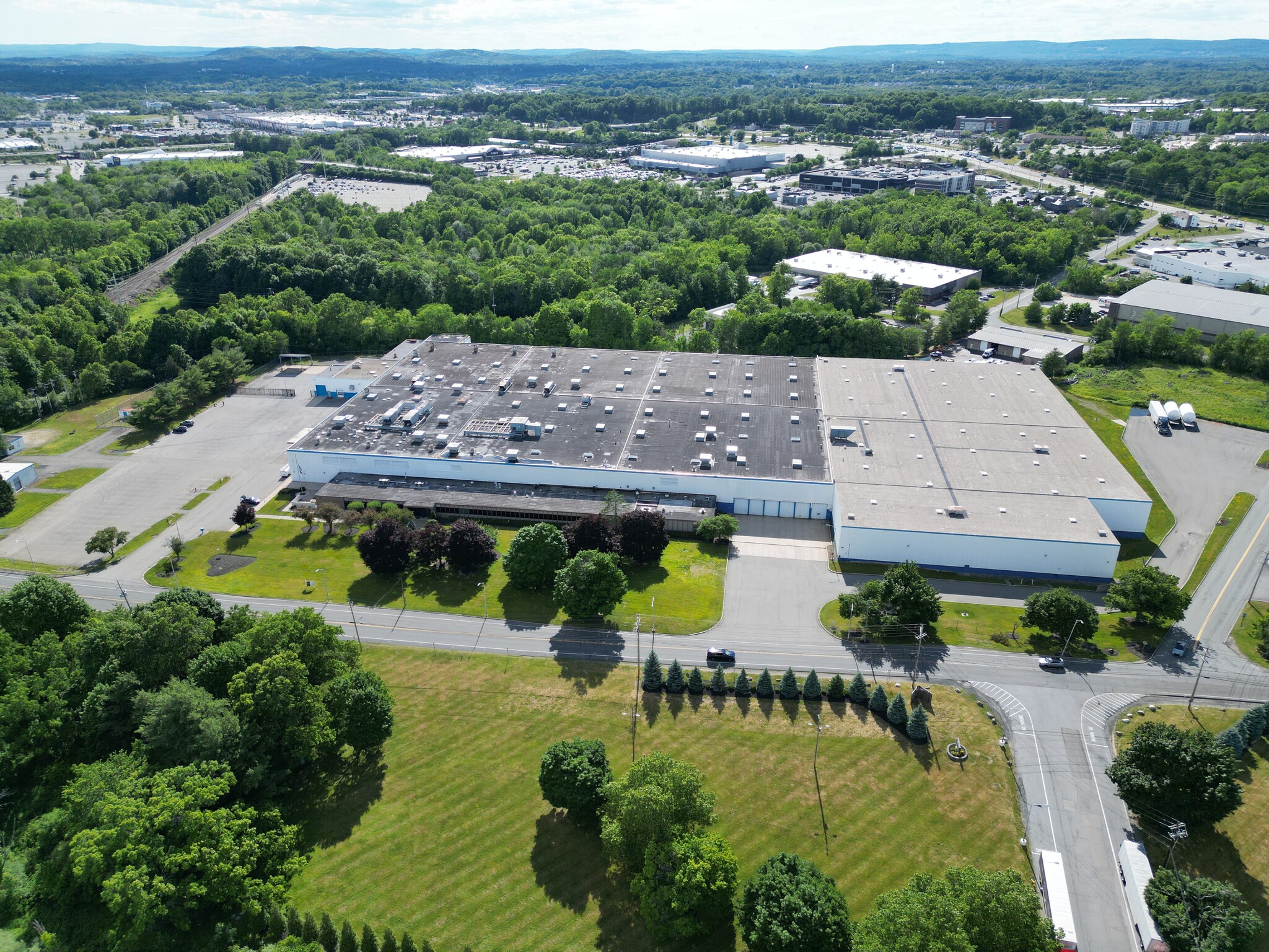 95 Ballard Rd, Middletown, NY for lease Building Photo- Image 1 of 7