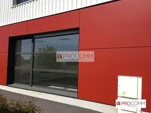 Flex in Chartres for lease - Building Photo - Image 2 of 8