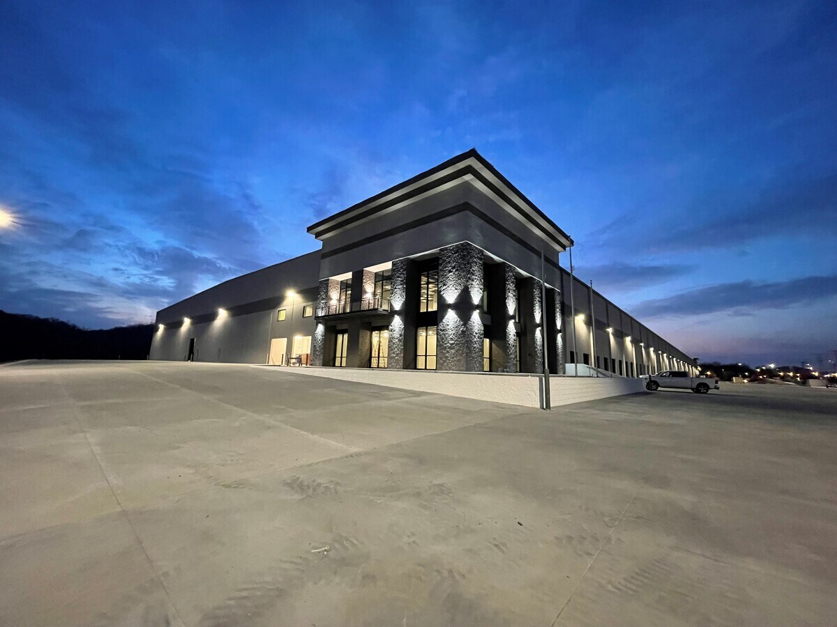 73517361 Cockrill Bend Blvd, Nashville, TN 37209 Baker West