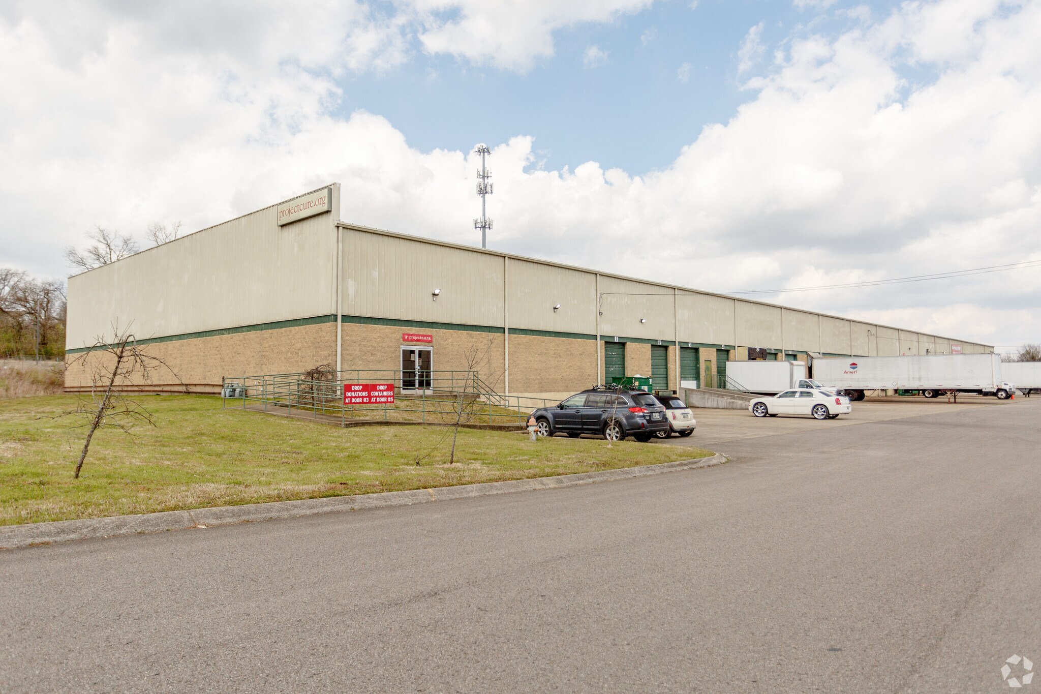 2300 Clifton Ave, Nashville, TN for sale Primary Photo- Image 1 of 1