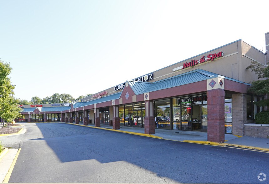 1140211446 W Broad St, Glen Allen, VA, 23060 Retail Space For Lease