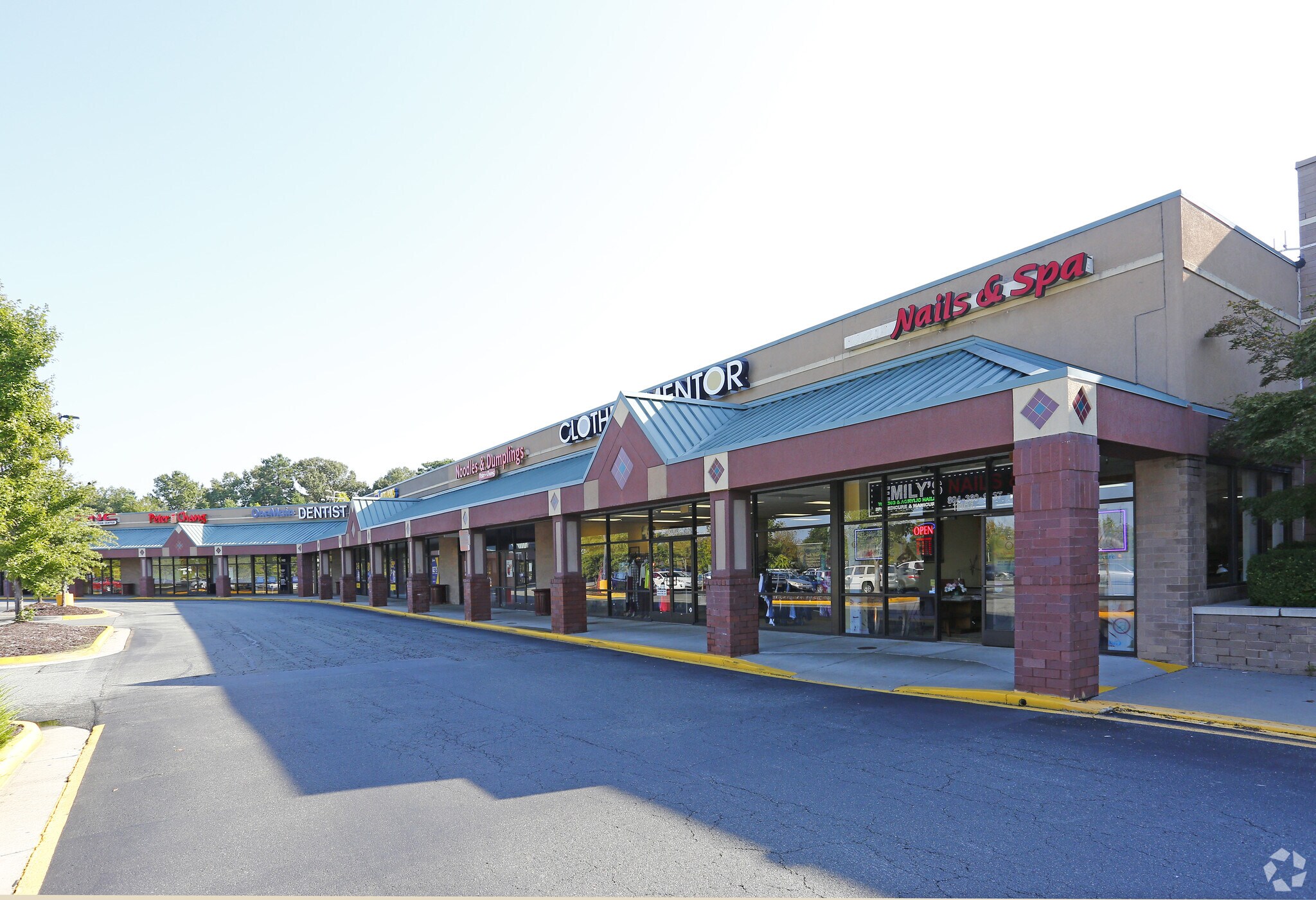 1140211446 W Broad St, Glen Allen, VA, 23060 Retail Space For Lease