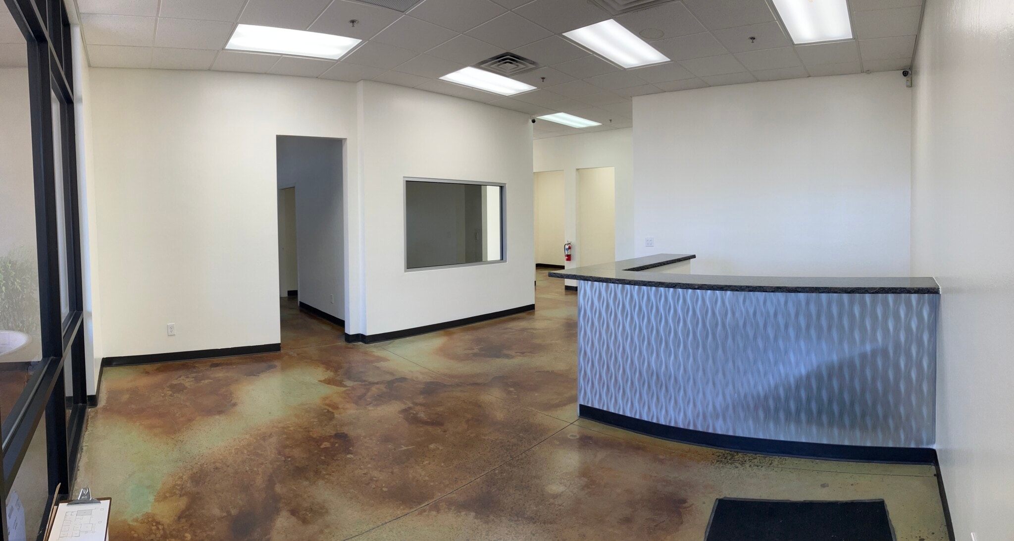 1010 Calloway Dr, Bakersfield, CA for lease Interior Photo- Image 1 of 7