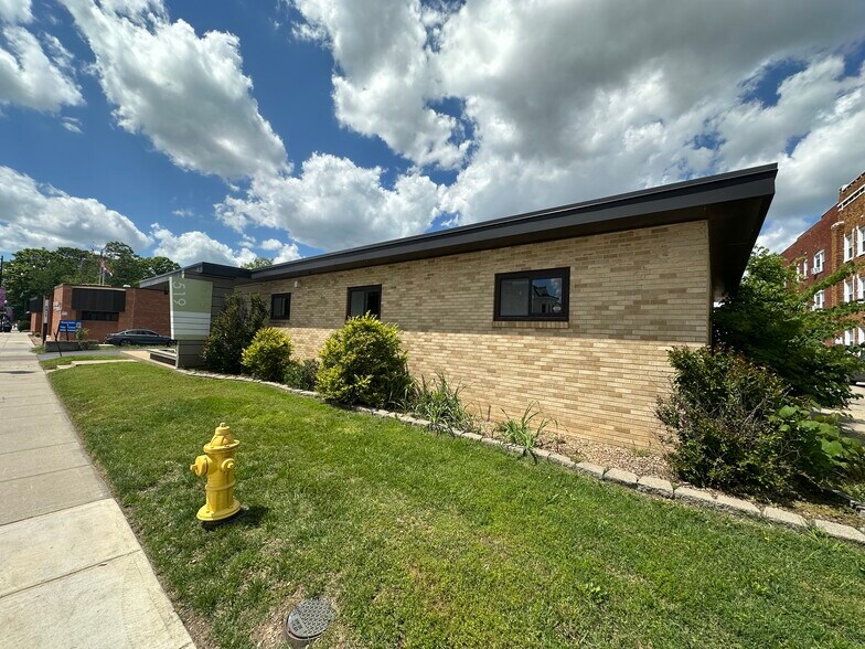 519 E Walnut St, Springfield, MO for sale - Building Photo - Image 2 of 16