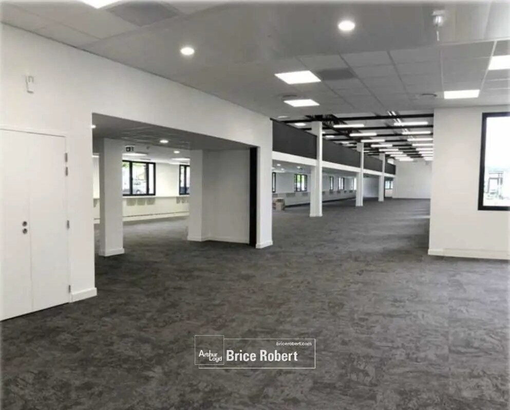 Vente Bureaux 512 m² à 659 m² - Photo 1