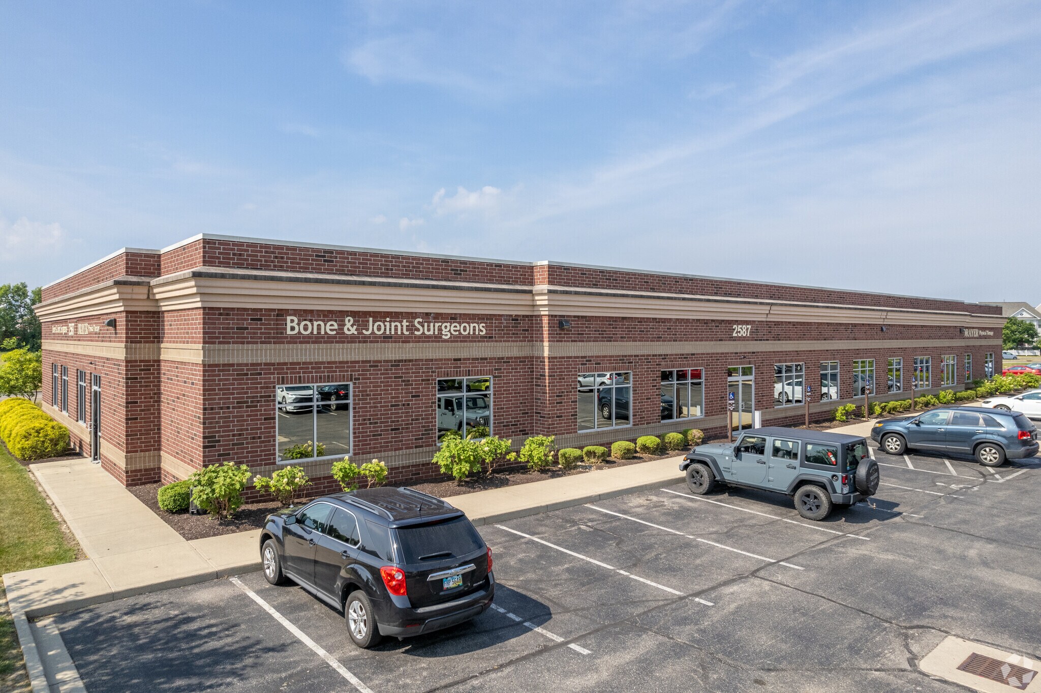 2587 Commons Blvd, Beavercreek, OH for sale Primary Photo- Image 1 of 1