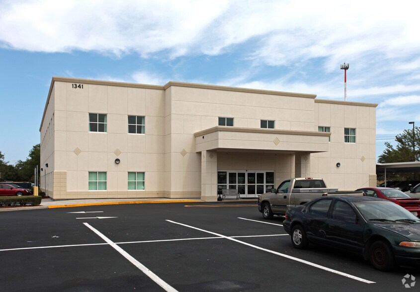1341 Medical Park Dr, Melbourne, FL for sale - Primary Photo - Image 1 of 1