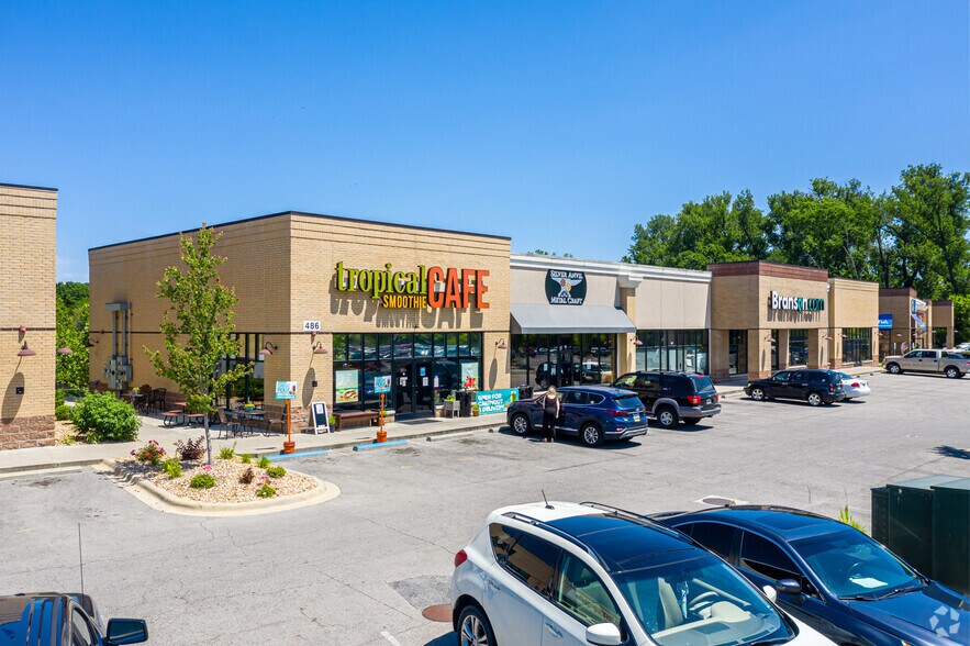 482-490 Branson Landing Blvd, Branson, MO for lease - Building Photo - Image 3 of 23