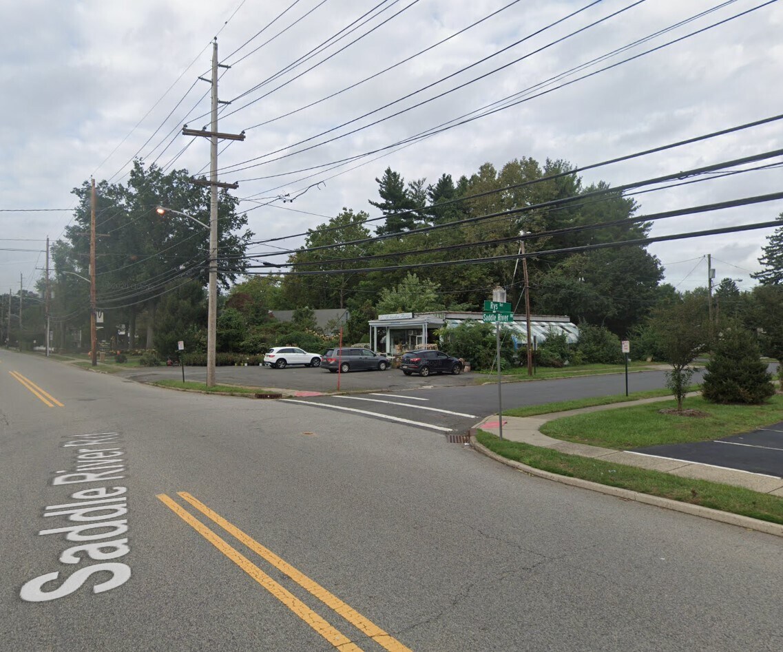 1309 Saddle River Rd, Fair Lawn, NJ 07410 Corner Land
