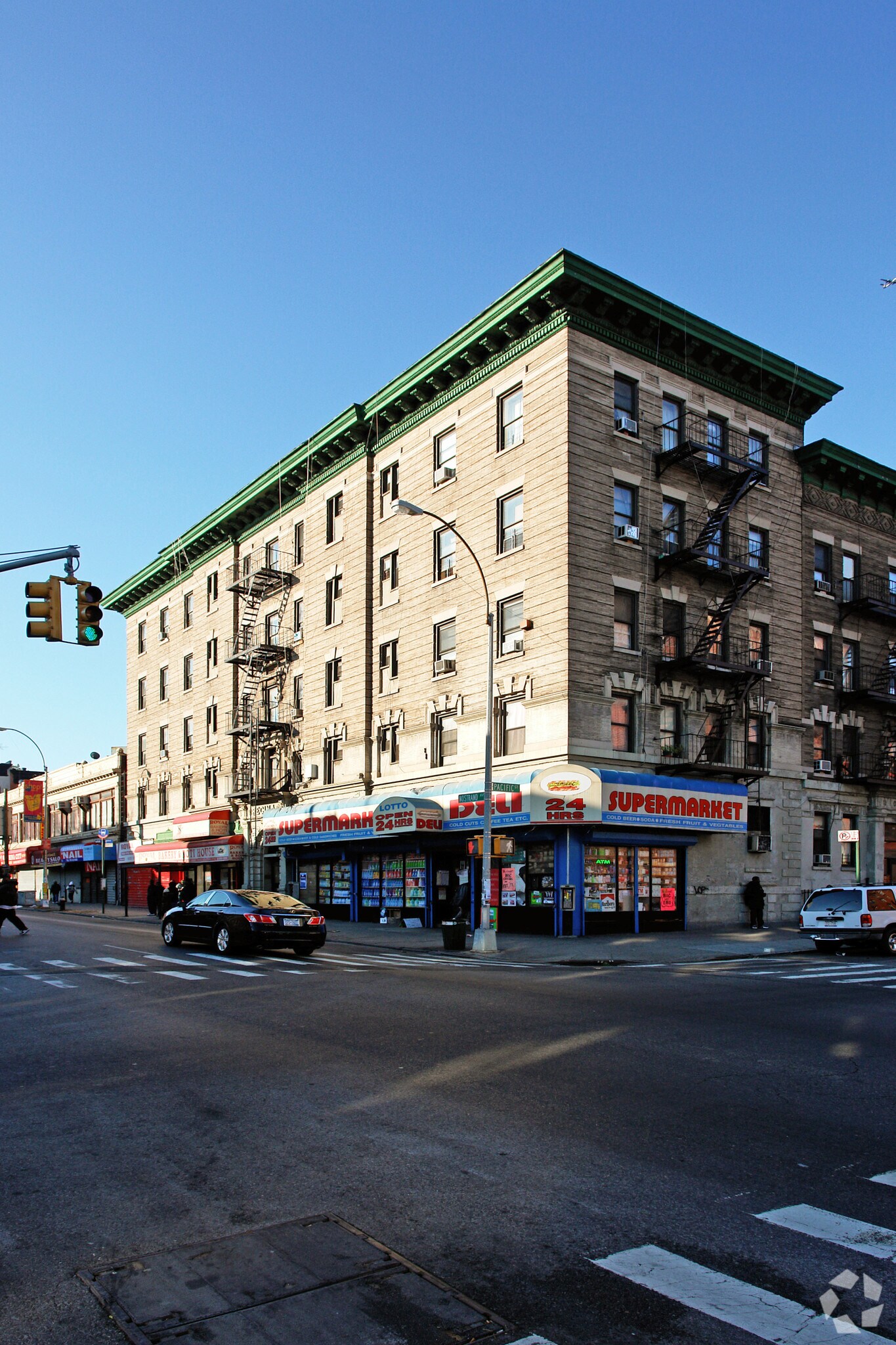 614 Nostrand Ave, Brooklyn, NY for sale Primary Photo- Image 1 of 1