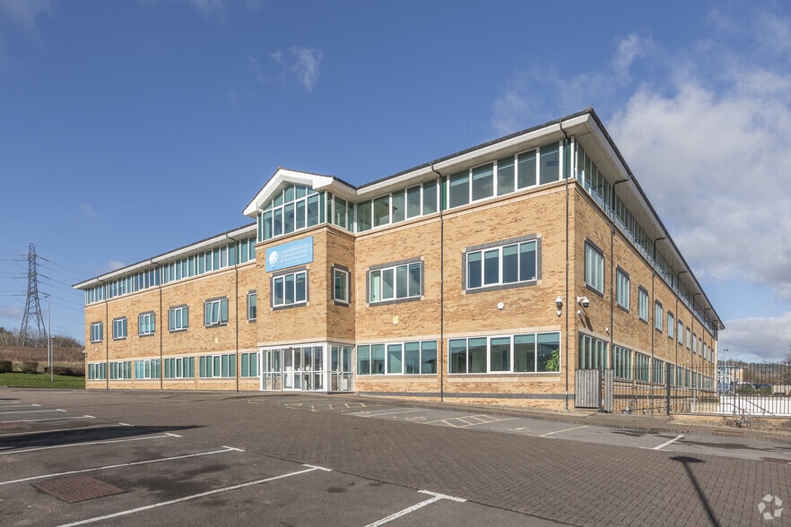 Malthouse Av, Cardiff for lease - Primary Photo - Image 3 of 4