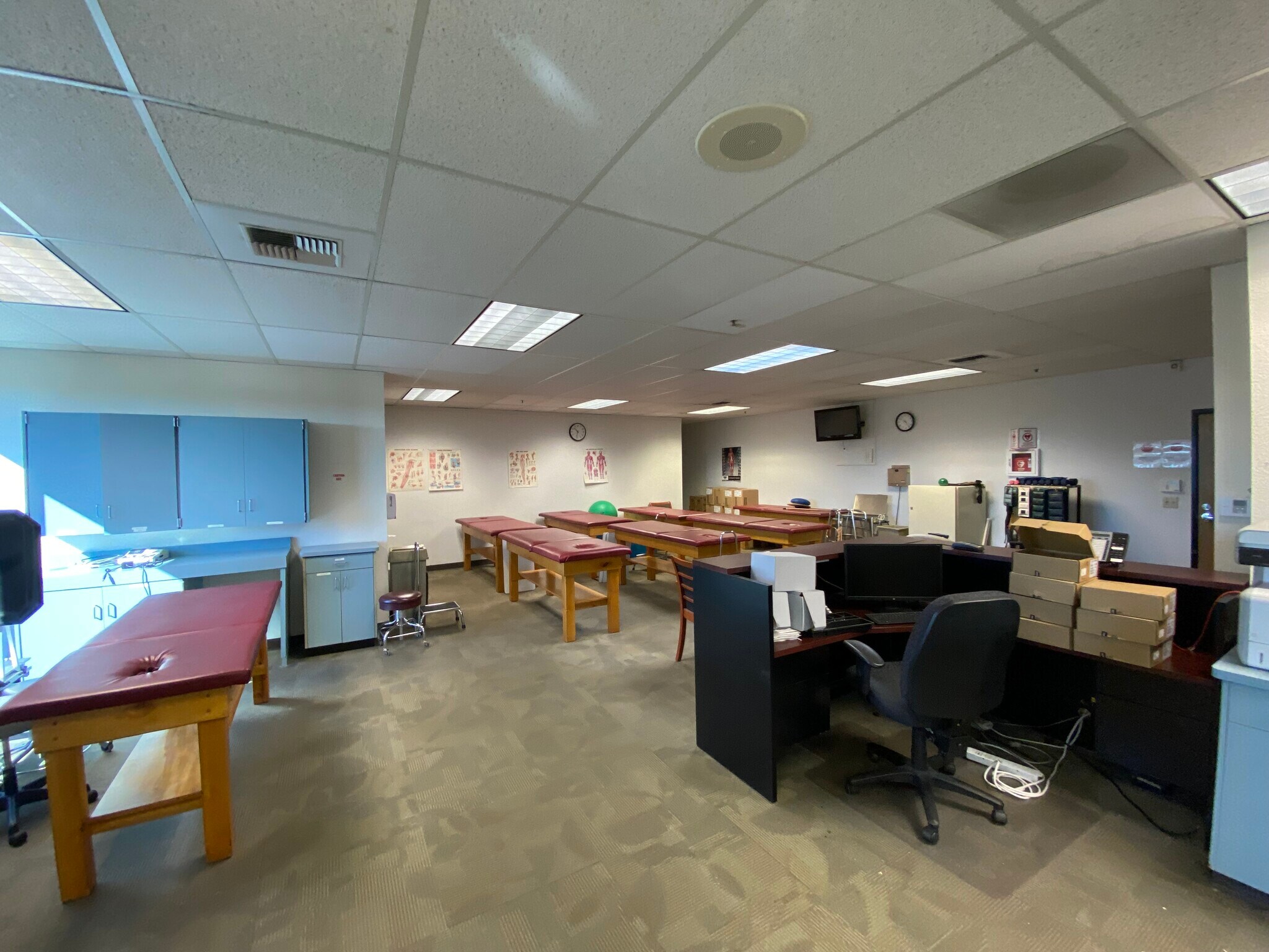 1501 Oakdale Rd, Modesto, CA for lease Interior Photo- Image 1 of 6