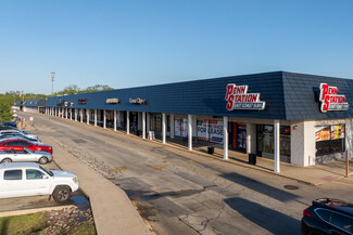 More details for 4700 N University St, Peoria, IL - Retail for Lease