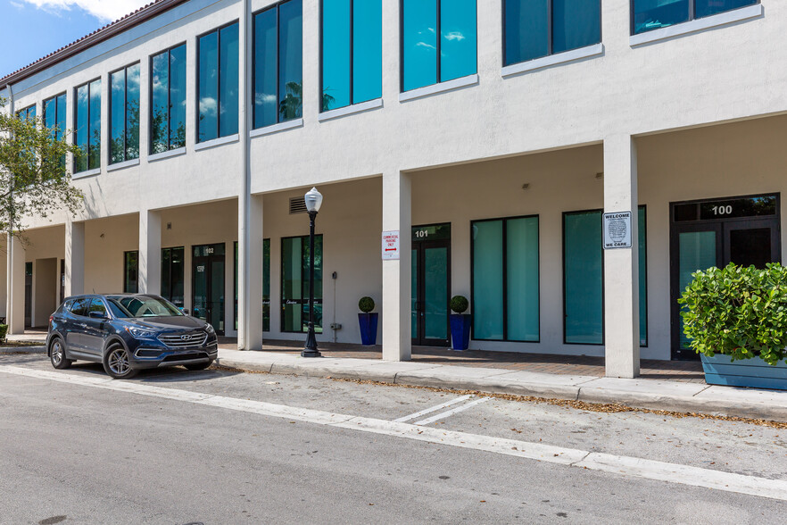 17225 S Dixie Hwy, Palmetto Bay, FL for lease - Building Photo - Image 3 of 8