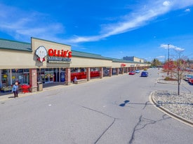 Green Acres Plaza - Bar