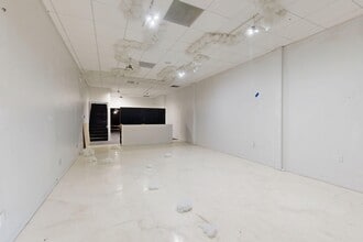 2021 Chester Ave, Bakersfield, CA for lease Matterport 3D Scan- Image 1 of 9