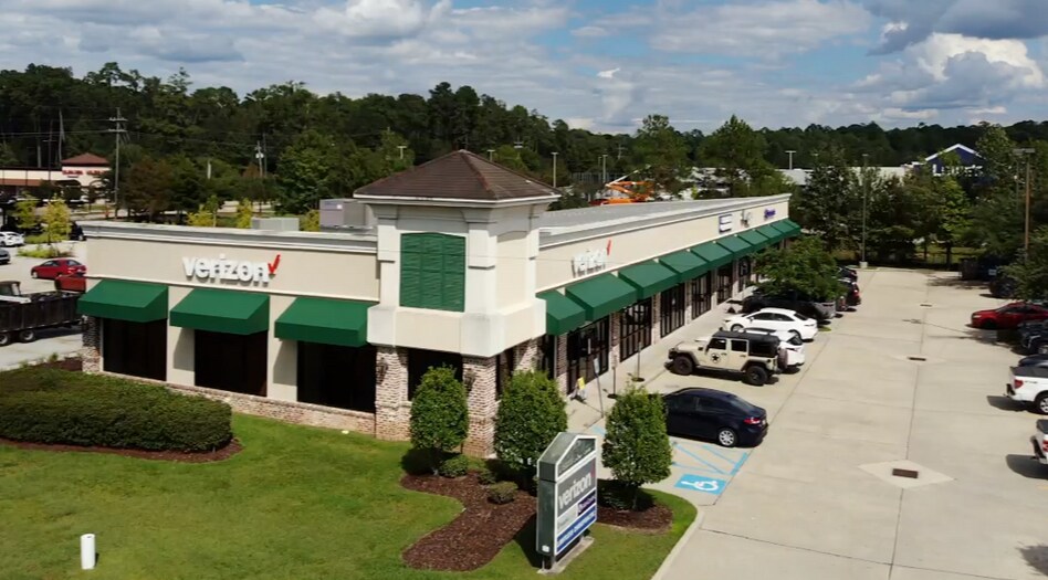 1200 N Highway 190, Covington, LA for lease - Building Photo - Image 1 of 4