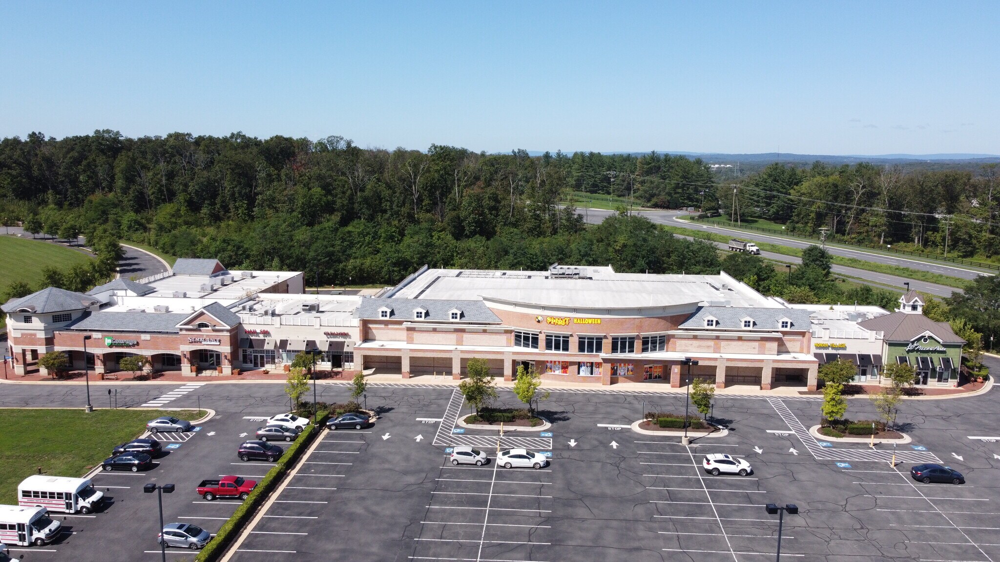 Belmont Ridge Rd, Ashburn, VA 20147 - Village Center at Belmont Greene ...