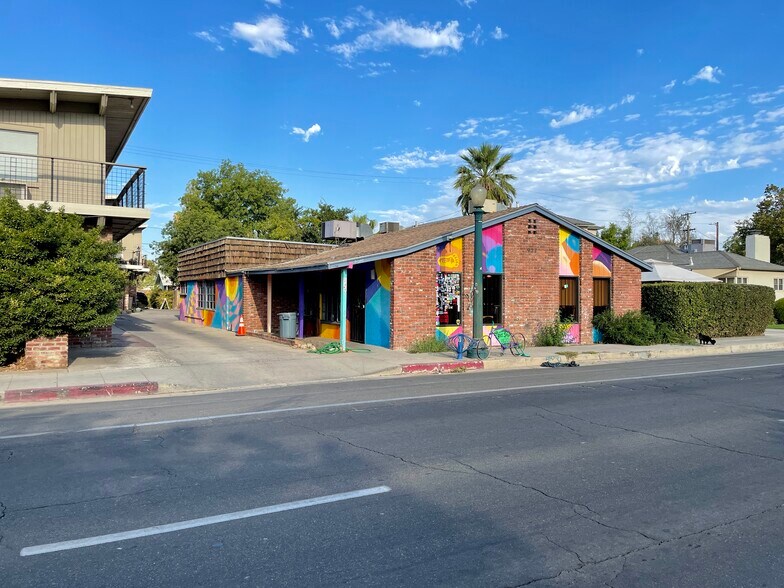 927 N Fulton St, Fresno, CA for sale - Building Photo - Image 1 of 1