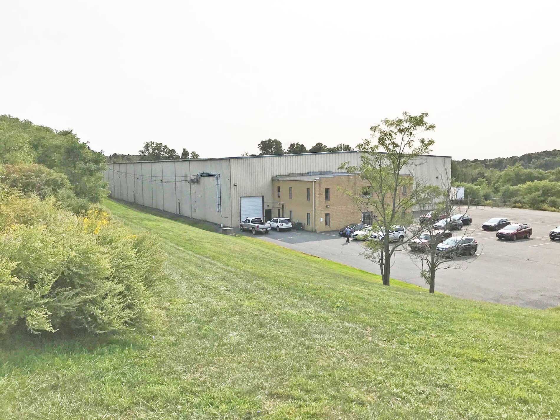 925 Griffin Pond Rd, Clarks Summit, PA for sale Building Photo- Image 1 of 1