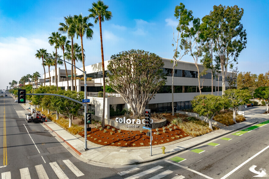 2525 Colorado Ave, Santa Monica, CA for lease - Primary Photo - Image 1 of 6