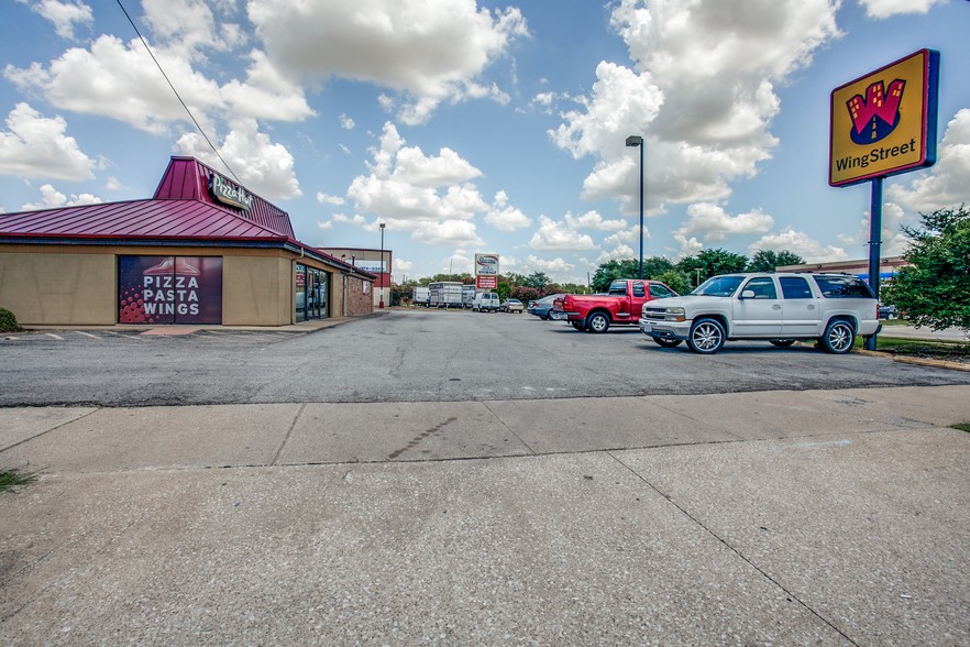 3725 W Walnut St, Garland, TX for sale - Primary Photo - Image 1 of 1