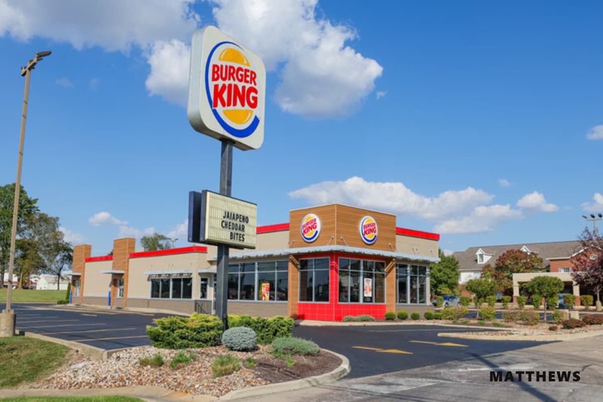 1148 S Conwell Ave, Willard, OH for sale Building Photo- Image 1 of 3