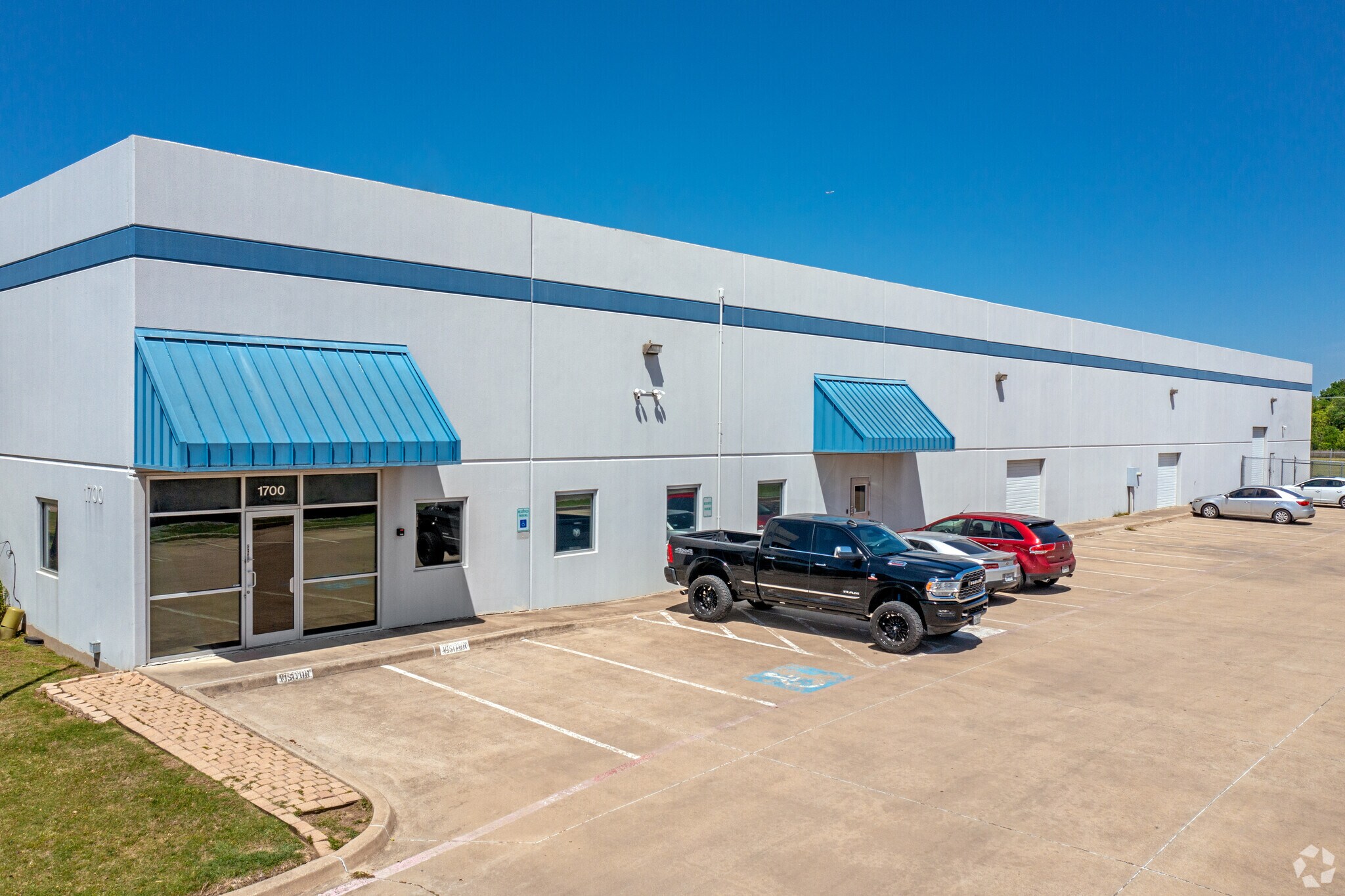 1700 111th St, Grand Prairie, TX for sale Building Photo- Image 1 of 1