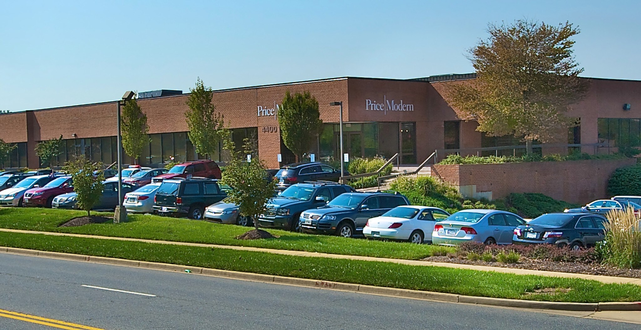 4400 Forbes Blvd, Lanham, MD 20706 Commerce Center at Washington