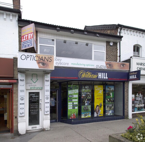 8383A Leeds Rd, Harrogate, HG2 8BE