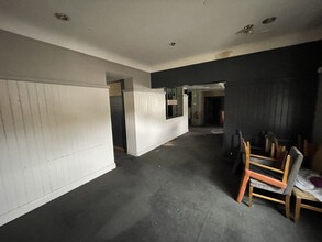 Ickenham Rd, Ruislip for sale Interior Photo- Image 2 of 2