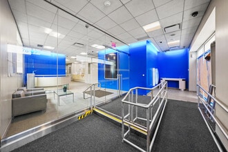 7809 Metropolitan Ave, Middle Village, NY for lease Interior Photo- Image 1 of 15