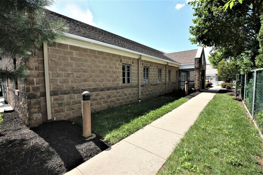 60 Millstone Rd, Somerset, NJ for sale - Building Photo - Image 2 of 41