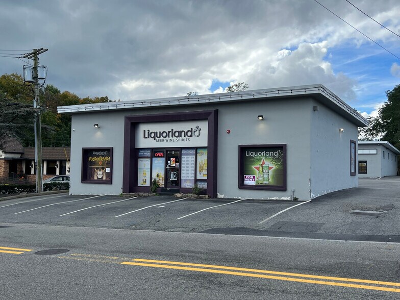 8 Franklin Tpke, Waldwick, NJ for sale - Primary Photo - Image 1 of 1