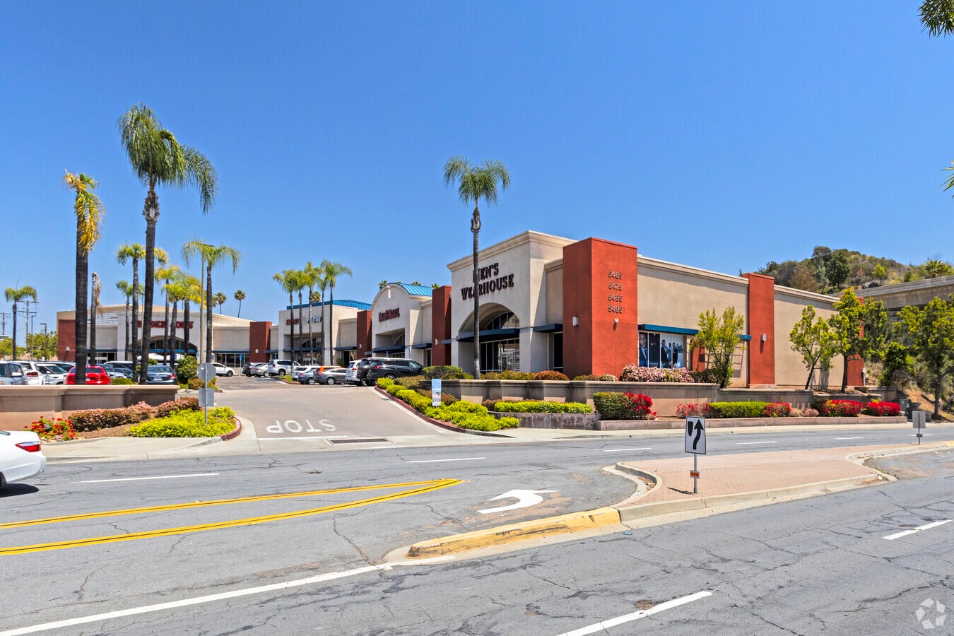 54655495 Grossmont Center Dr, La Mesa, CA 91942