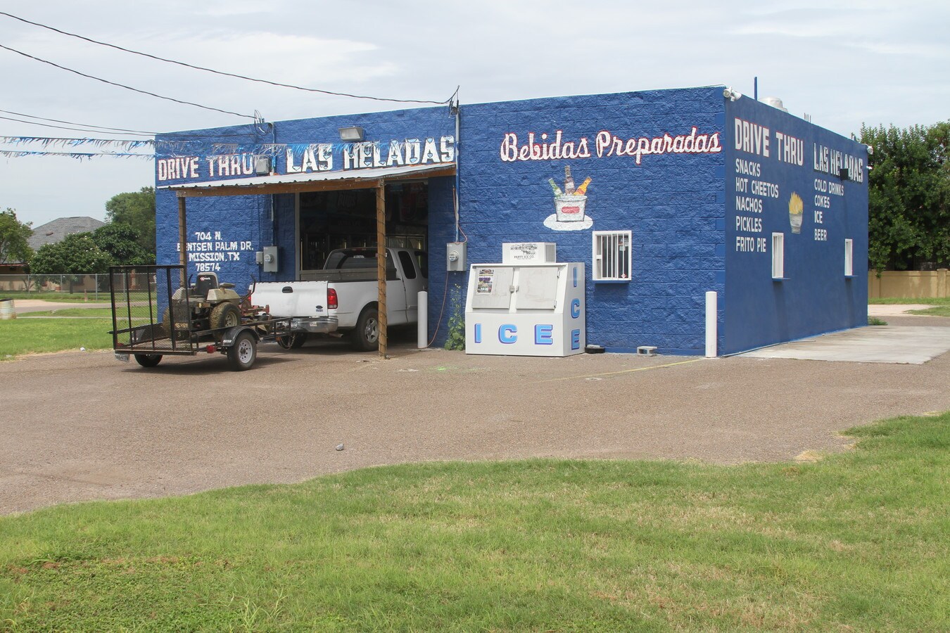 704 N Bentsen Palm Dr, Palmview, TX 78574