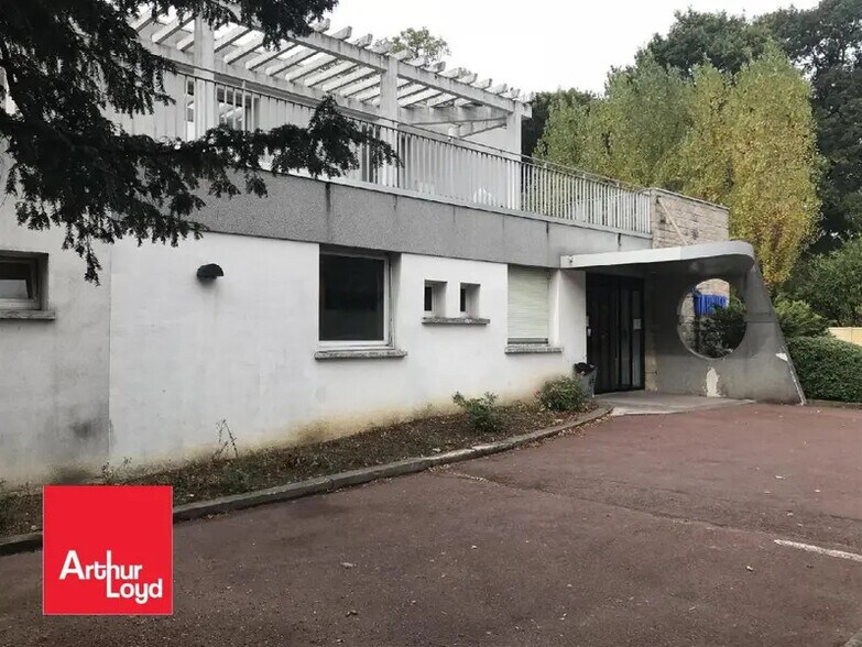 Retail in Chartres for sale - Building Photo - Image 2 of 7